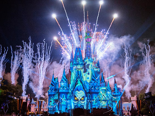 Novidades “Assustadoras” na Festa de Halloween do Mickey em 2024!